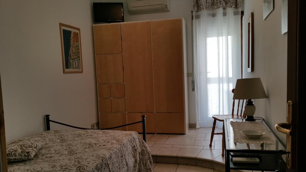 Bella Roma Domus Bed and Breakfast Δωμάτιο φωτογραφία